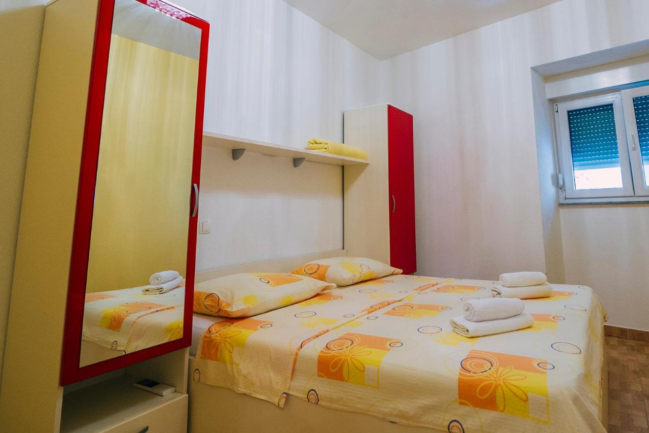 Apartments Luxur Center Baška Voda Eksteriør billede