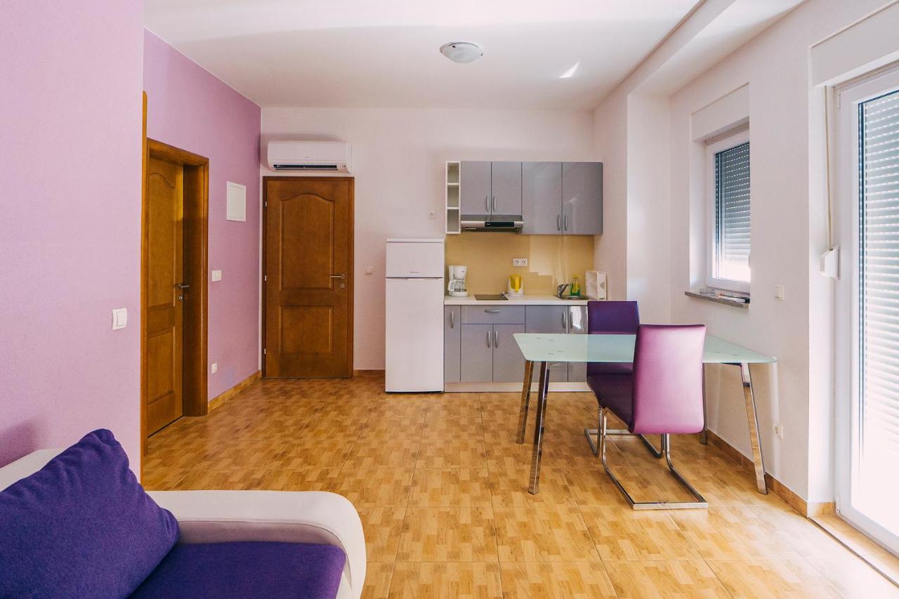 Apartments Luxur Center Baška Voda Eksteriør billede
