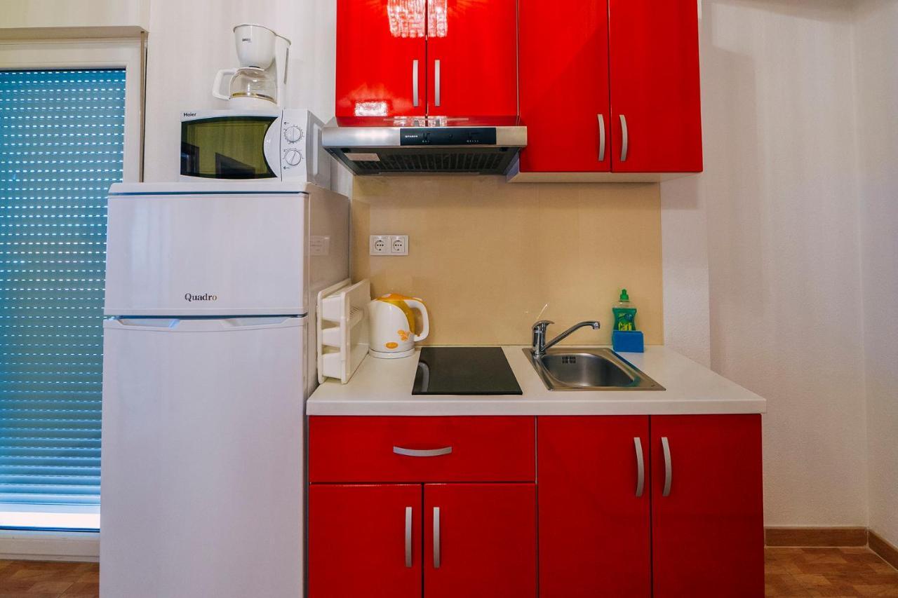 Apartments Luxur Center Baška Voda Eksteriør billede