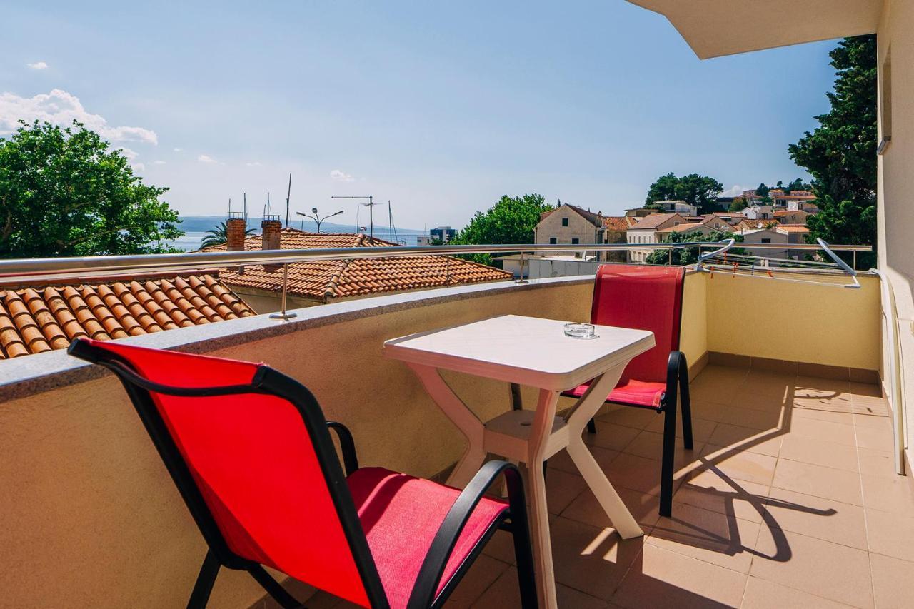 Apartments Luxur Center Baška Voda Eksteriør billede